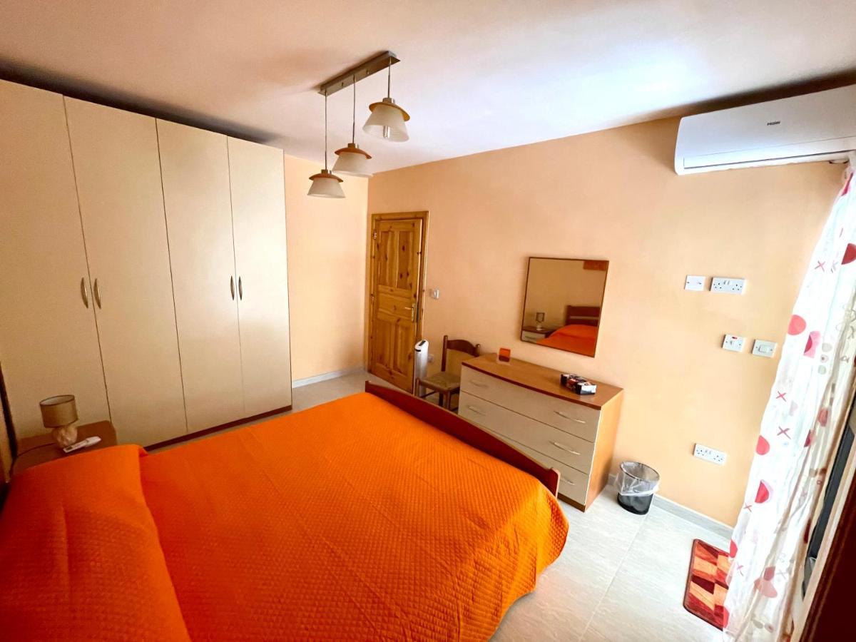 Regent Court - 3 Bedroom Apartment Within Walking Distance From Seafront San Pawl il-Baħar Zewnętrze zdjęcie
