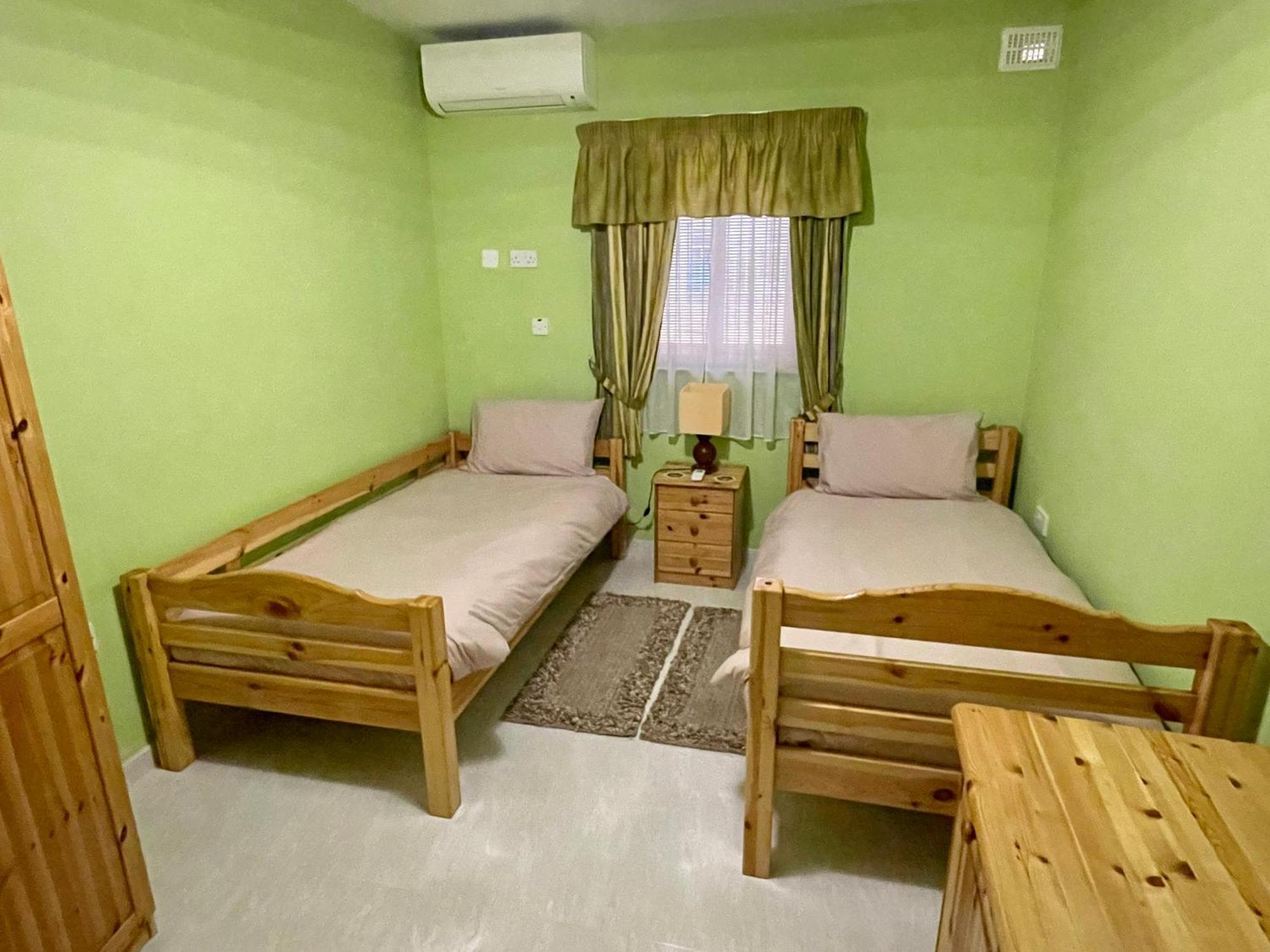 Regent Court - 3 Bedroom Apartment Within Walking Distance From Seafront San Pawl il-Baħar Zewnętrze zdjęcie