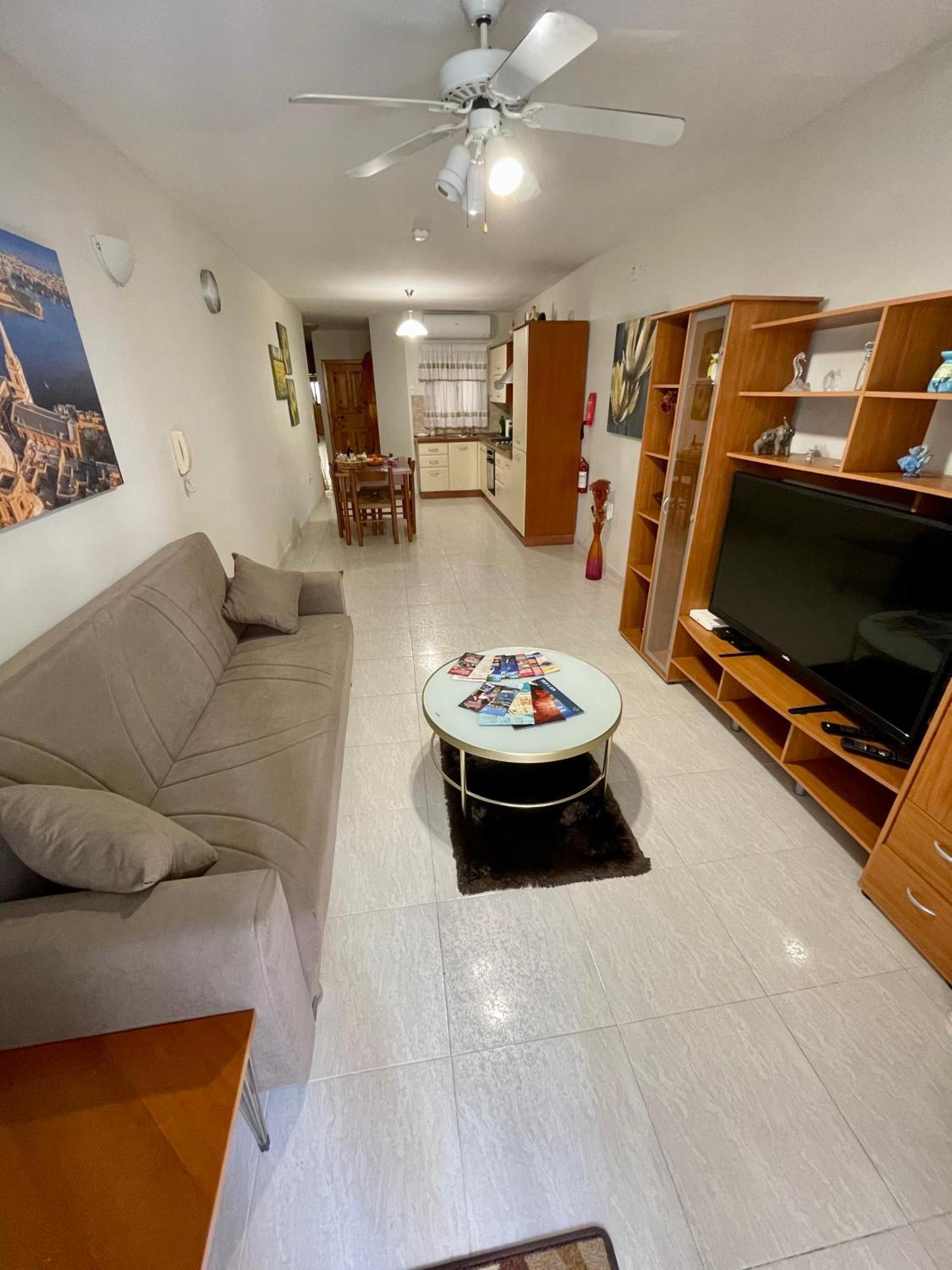 Regent Court - 3 Bedroom Apartment Within Walking Distance From Seafront San Pawl il-Baħar Zewnętrze zdjęcie