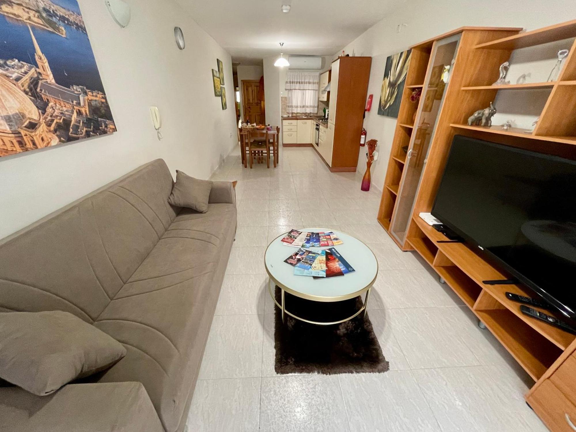 Regent Court - 3 Bedroom Apartment Within Walking Distance From Seafront San Pawl il-Baħar Zewnętrze zdjęcie