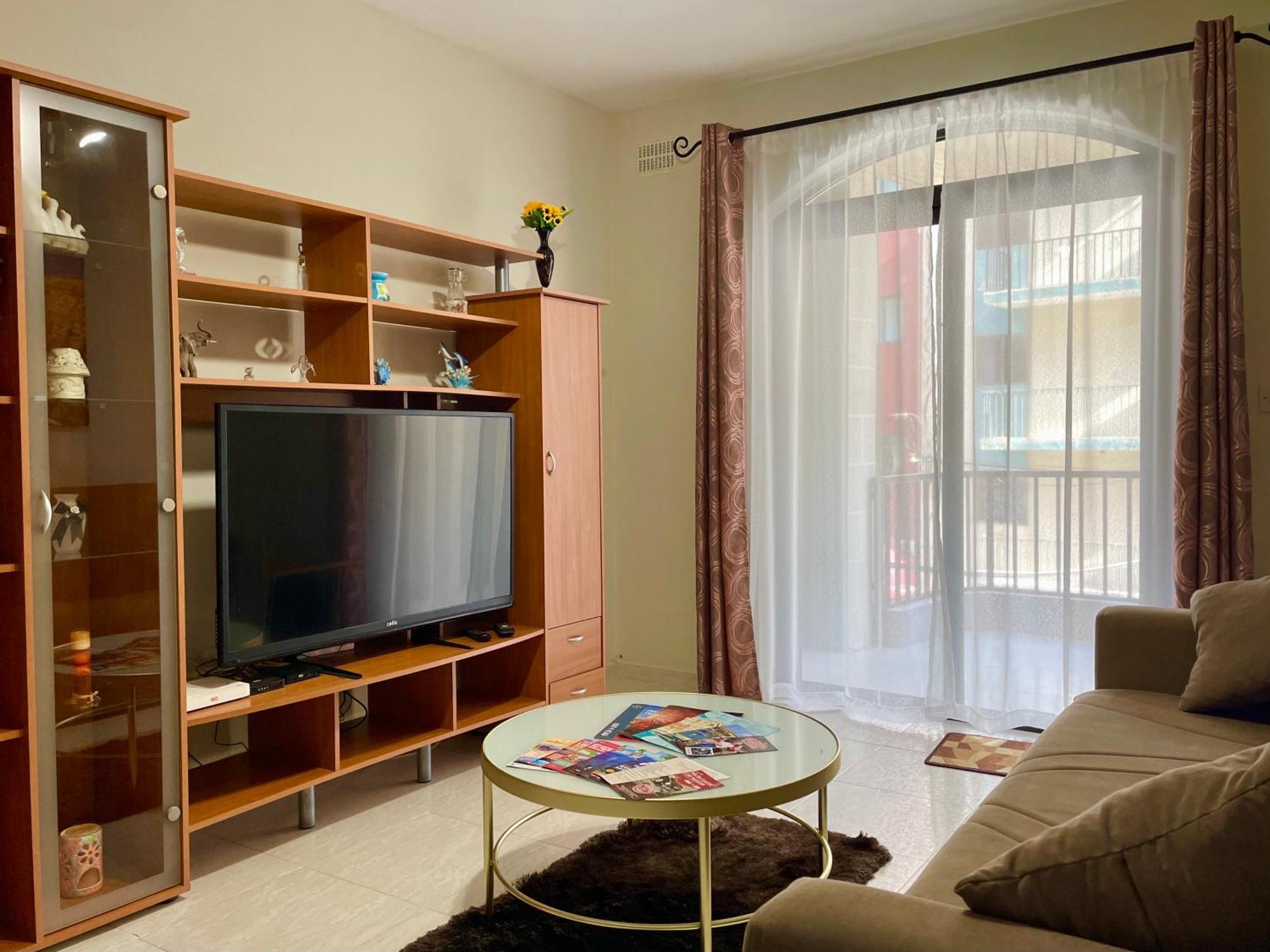 Regent Court - 3 Bedroom Apartment Within Walking Distance From Seafront San Pawl il-Baħar Zewnętrze zdjęcie